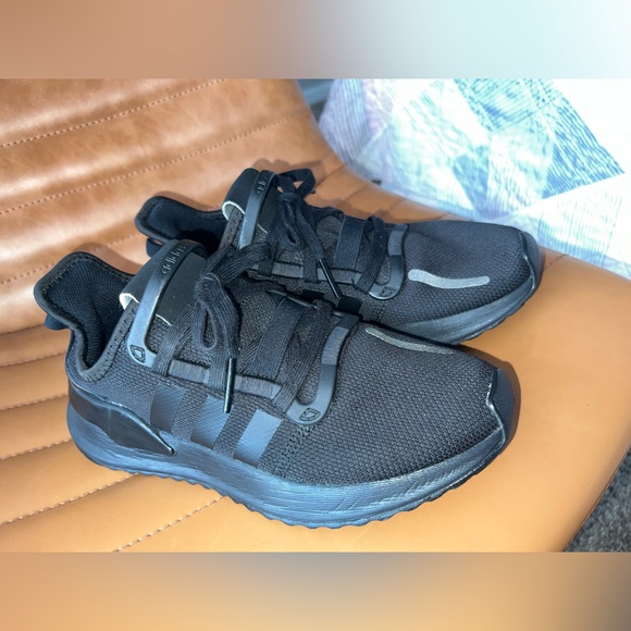 Adidas Upath Run Unisex Women’s Size 6.5 and Men’s are 5.5 - Picture 12 of 15